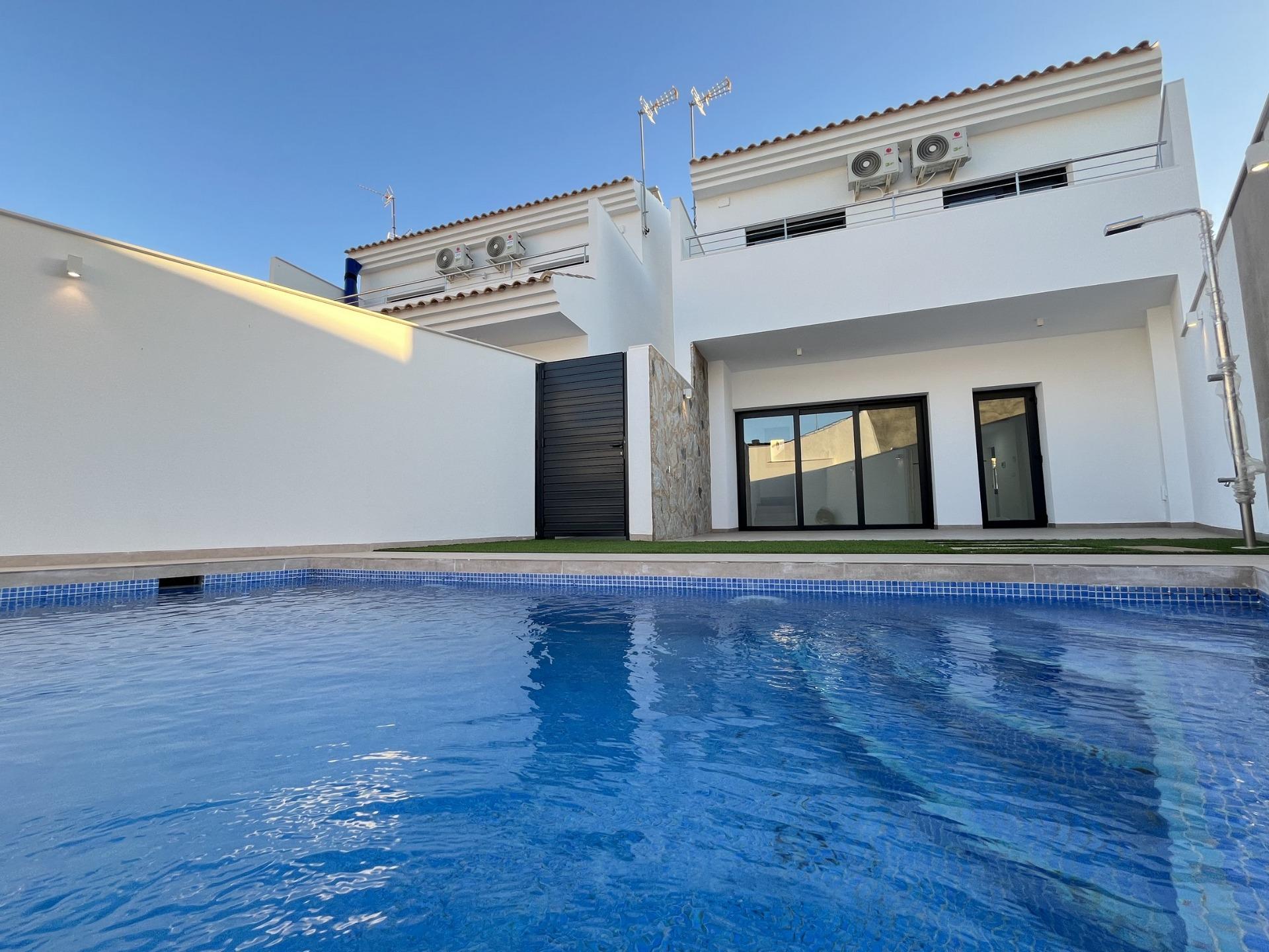  Villa ref 40814143-01 für sale in San Pedro Del Pinatar Spanien - Quality Homes Costa Cálida